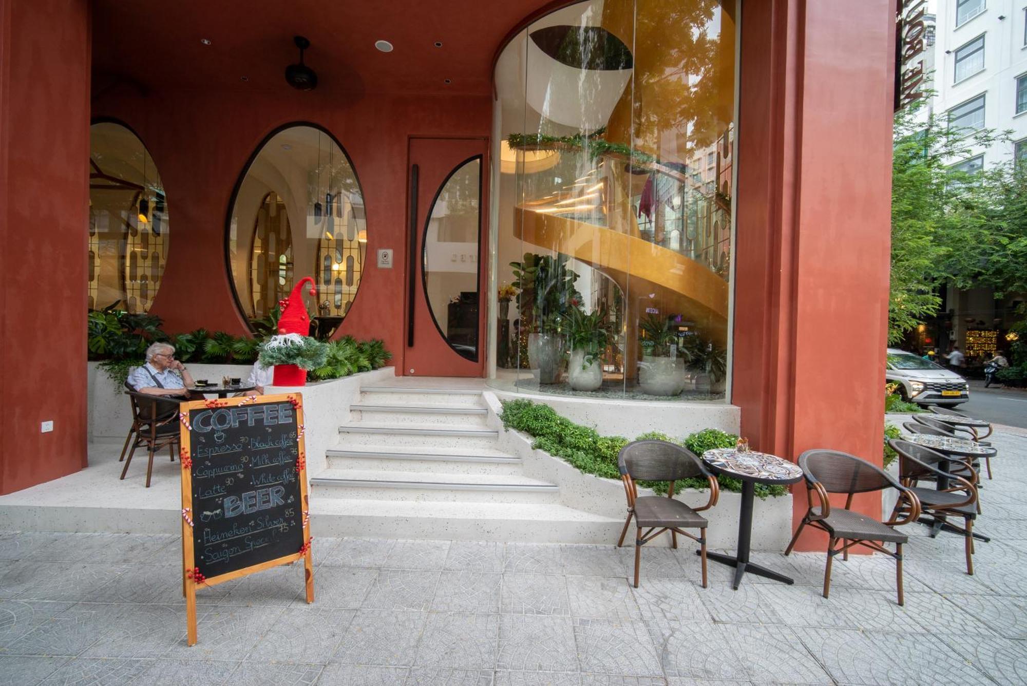 Me Saigon Boutique Hotel Хошимин Экстерьер фото